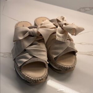 Free People Cream Bow Slip-On Sandals